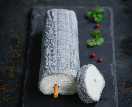 Sainte-Maure-de-Touraine cendré AOP au lait cru 250g